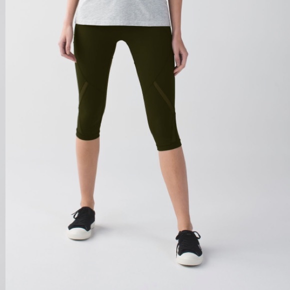 Lululemon Cool To Street Crop mesh gator green size 4 leggings capri crops - Picture 6 of 16